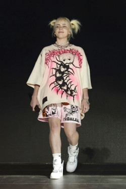 Billie Eilish is looking beautiful in her anime print top and platform sneakers, all kawaii vibes!: fashion model,  Performing Arts  