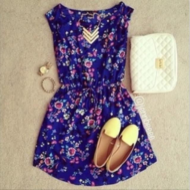 Cute Picnic Outfit for Summer.: Printed Outfits  