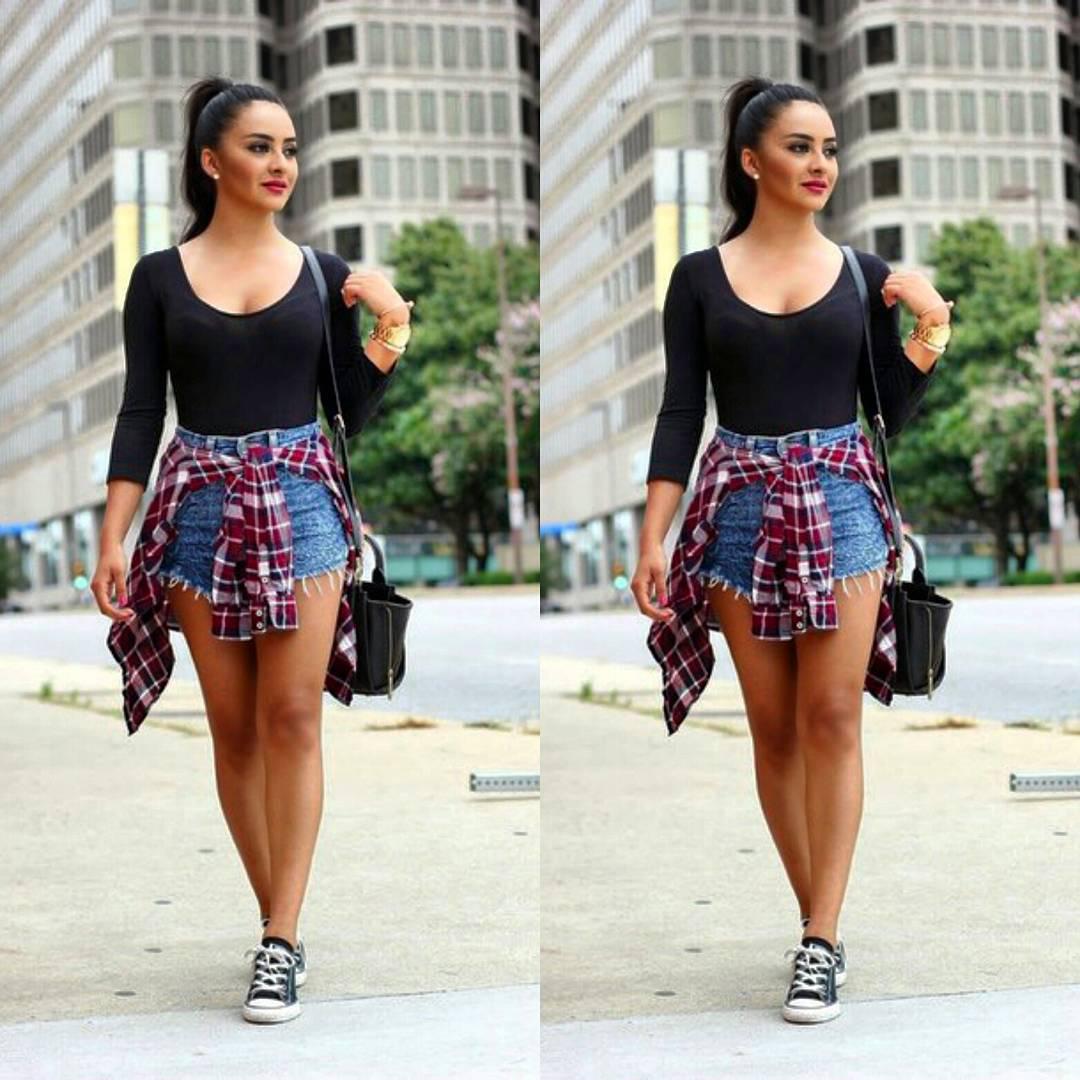 Cut Off Short. Casual Denim Shorts Outfit Ideas for Hot Summer