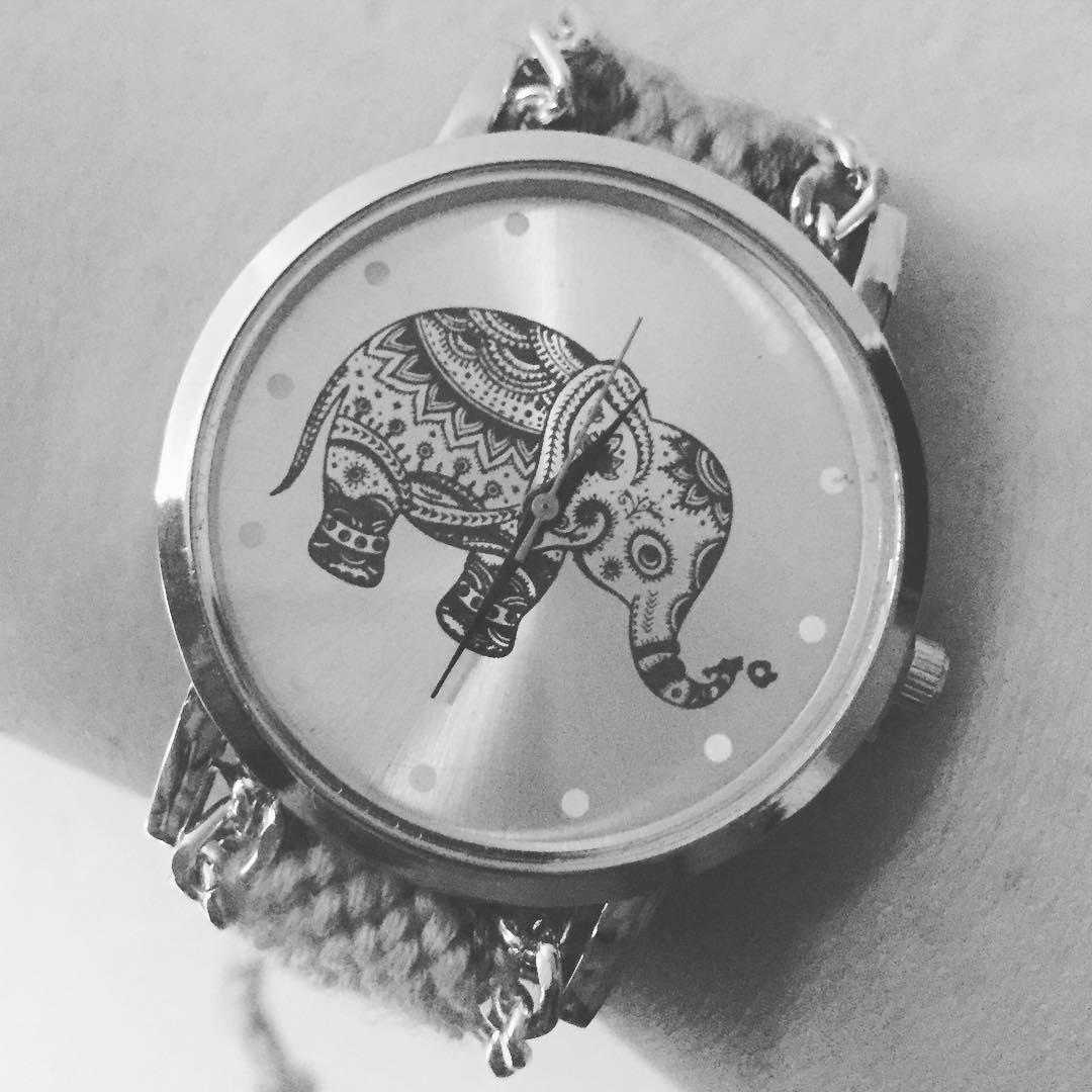Reloj elefante $20.000 COP
#relojesmujer #elephant #tejido #accesorios #artesani...: 