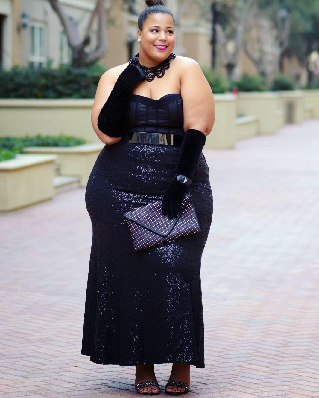 Sequin pencil skirt, Plus-size clothing, Plus-size model on Stylevore