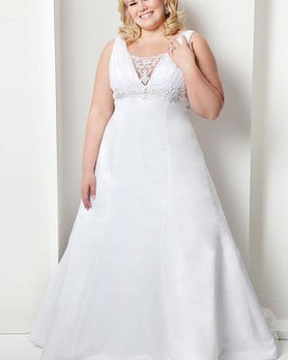Little black dress, Wedding dress, Tube top: Plus size outfit,  Wedding dress  
