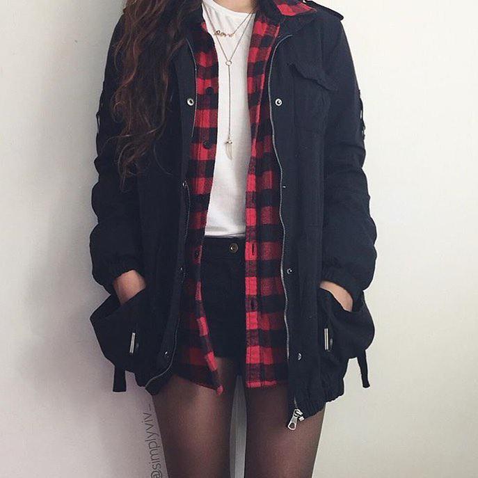 Red flannel shirt outfit: Grunge fashion,  Teen outfits,  Plaid Shirt  