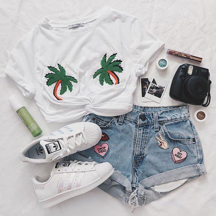 Shorts Outfit Casual wear, Jeans Fashion: shirts,  Grunge fashion,  summer outfits  