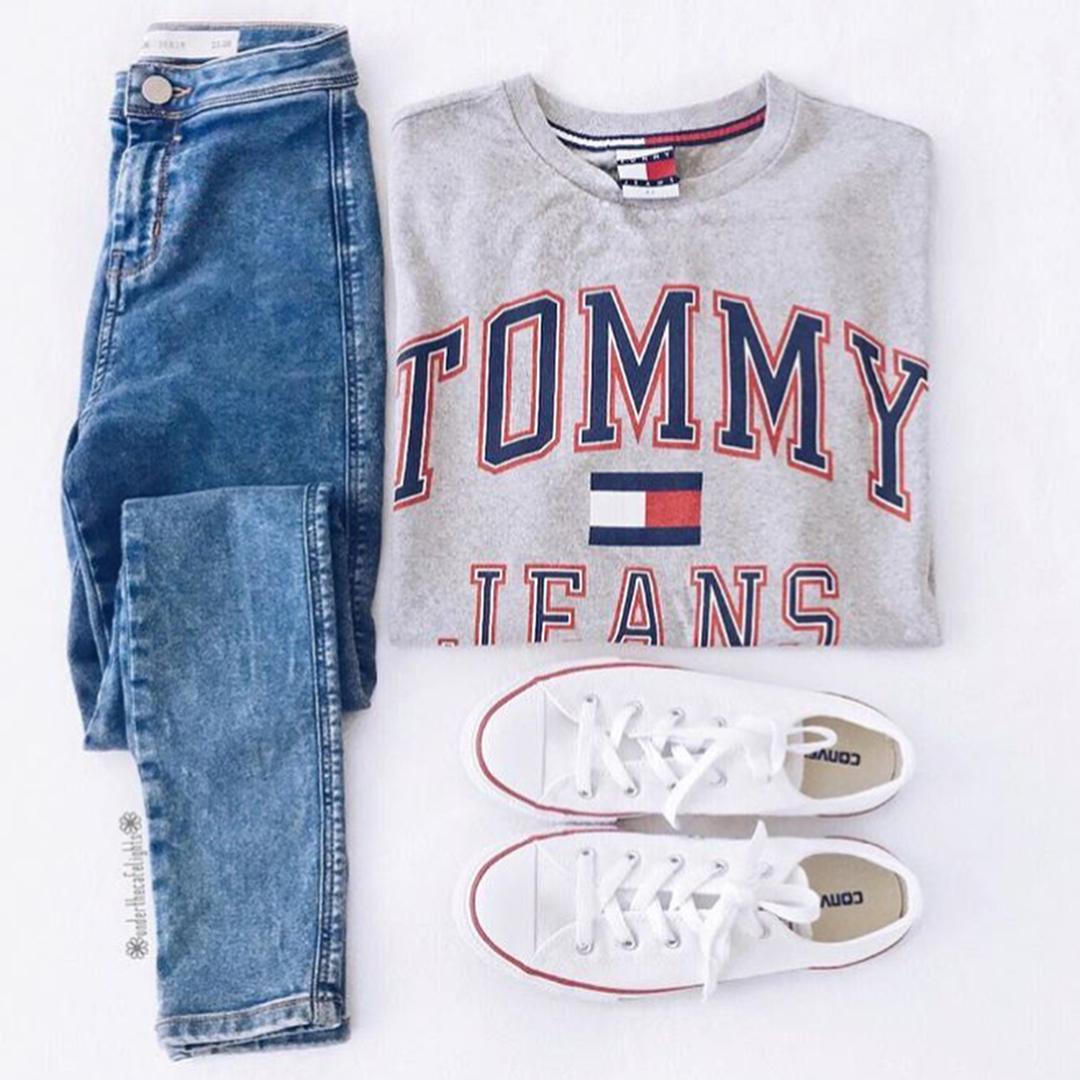 Tommy Jeans 90S, Cute outfits Tommy Hilfiger, Polo shirt: Casual Outfits  