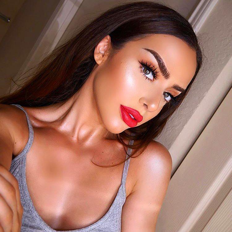 Flawless.. ️ Get Glowing Skin Makeup: 