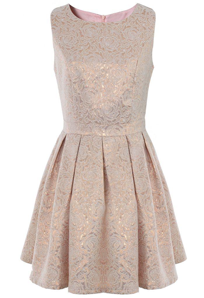 Outfits Ideas for Tall Girls: Gorgeous Rose Embossed Sleeveless Dress: 