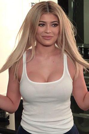 Kylie Jenner reveals the secret to her cleavage...: 