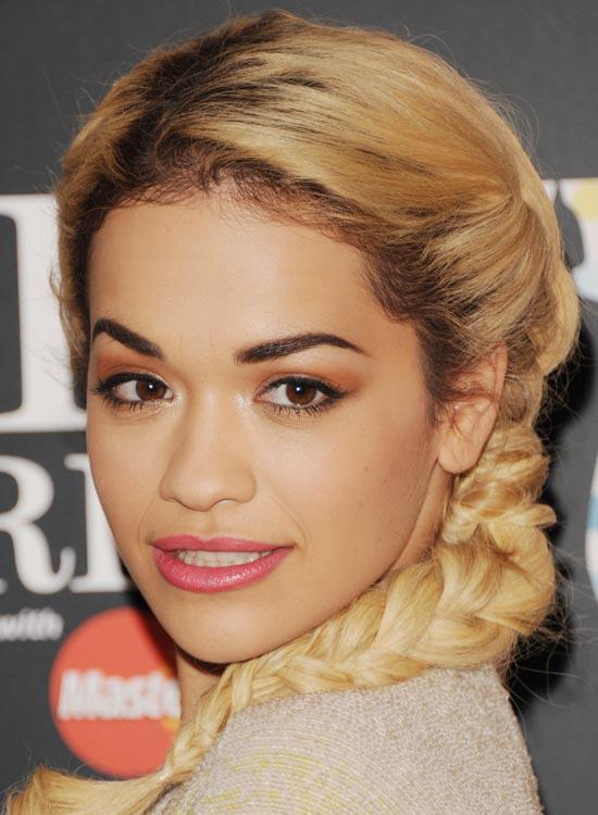 Tight Knit Side Braid: 