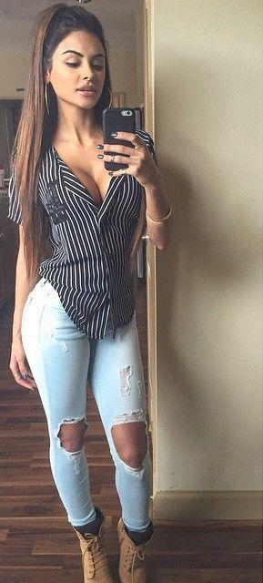 Casual Outfits With Striped Shirt & Blue Ripped Jeans: Jeans Outfit,  Denim Outfits,  Ripped Jeans,  Slim-Fit Pants,  Jeans Fashion,  Sexy jeans,  Fashion week,  fashioninsta  