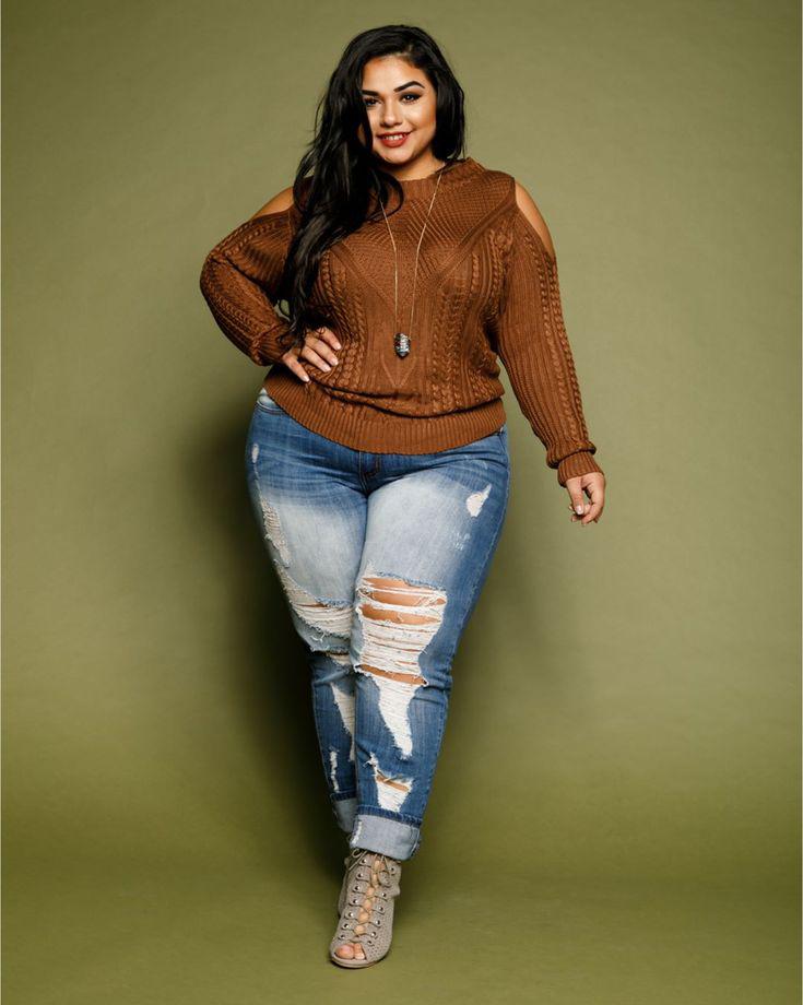 @xeharcurvy on Instagram: “Inhale confidence, Exhale doubt... @dianabyxehar has new winter looks #aconfidentyou #curvymodel…”: Cute Outfit For Chubby Girl  