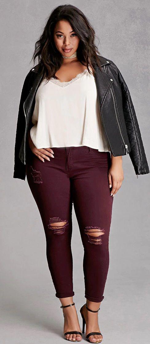Plus Size Mid-Rise Jeans on Stylevore