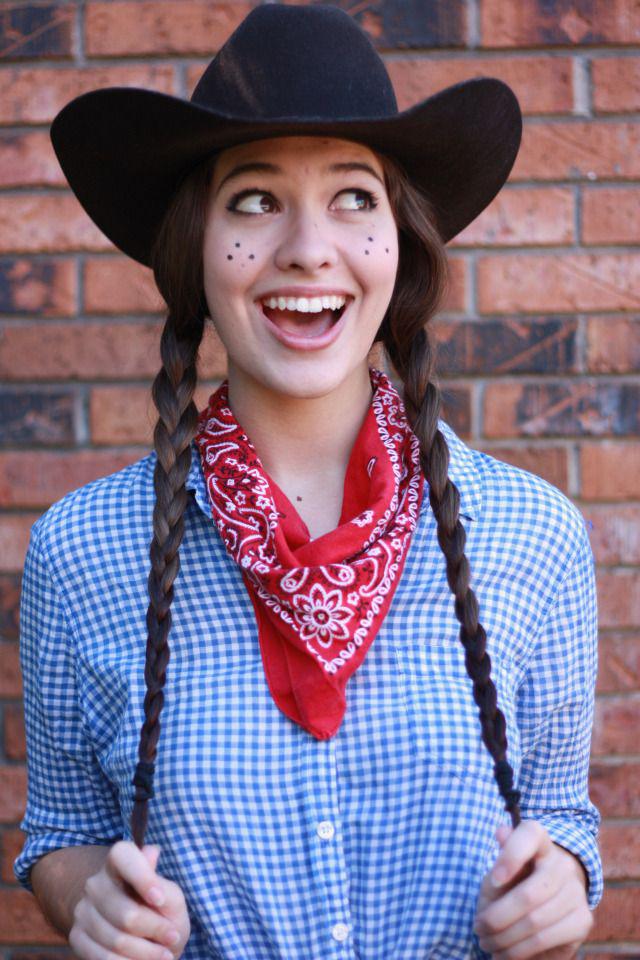 Cowgirl costume for women. Halloween Costume Ideas.: Cowgirl Outfits,  Halloween costume,  Scarecrow Costume,  Cowboy Costume,  party outfits,  Cowgirl Costume  