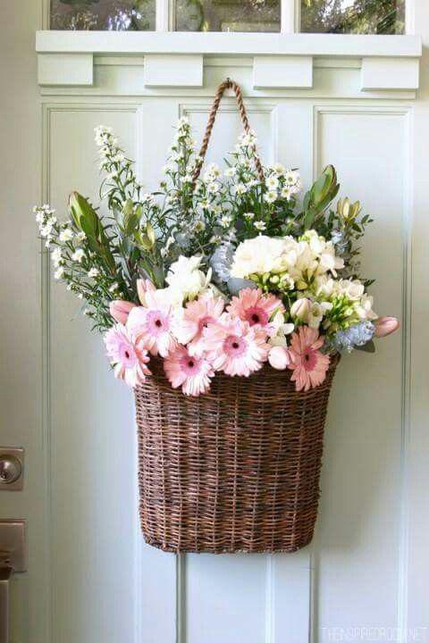 Flowers on the door: Clothing Accessories,  Flower Bouquet,  Floral design,  Door hanger  