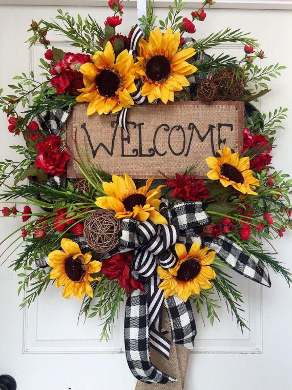 Sunflower wreaths, Sunflower Wreath, Hessian fabric: Christmas Day,  Floral design,  Hessian fabric,  Elegant Magnolia,  Sunflower wreaths,  Burlap wreath  