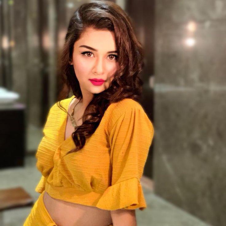 A V N E E T.: Avneet Kaur,  Siddharth Nigam  