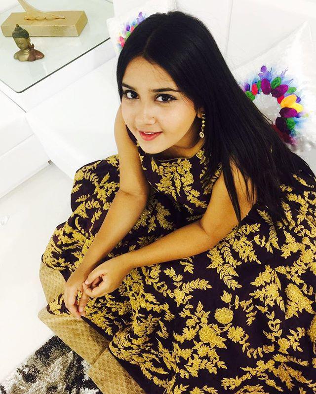 Main Lakshmi Tere Aangan Ki. Roshni Walia Television show: Television show,  Faizal Khan,  Child actor,  Roshni Walia,  Sweety Walia,  Roshni Walia Instagram  