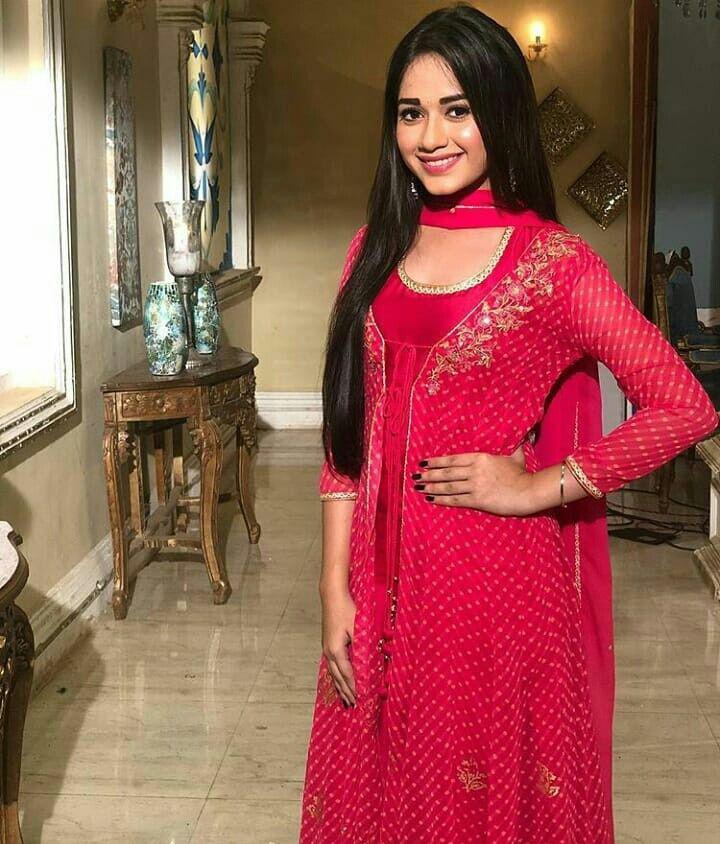 Jannat zubair rahmani salwar kameez: Jannat zubair,  Pankti Sharma,  Avneet Kaur,  Zubair Rahmani,  Hot TV Actress  