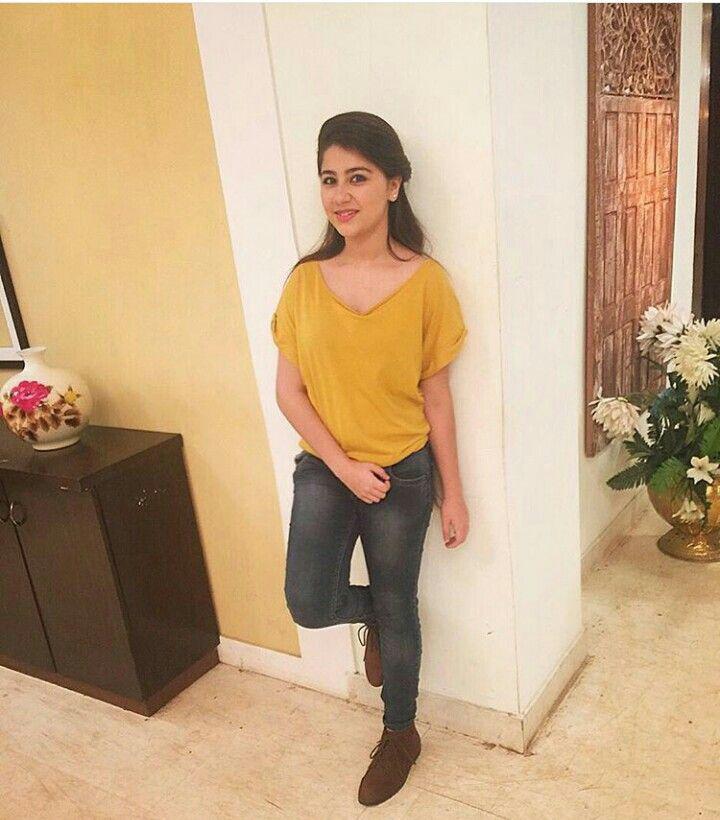 Charming! instagram aditi bhatia, Yeh Hai Mohabbatein: Siddharth Nigam,  Aditi Bhatia,  Chandra Nandini,  Divyanka Tripathi,  Desktop Wallpaper,  Krishna Mukherjee  