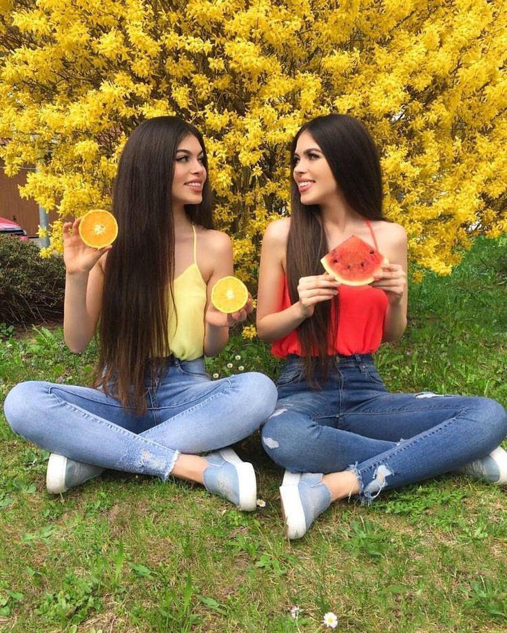 Matching outfit Girls: Sahinur Twins,  Besties outfits  