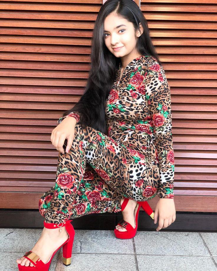Anushka Sen on Instagram: “I know Its not Christmas yet, but all I see Is Ho H...: Anushka Sen  