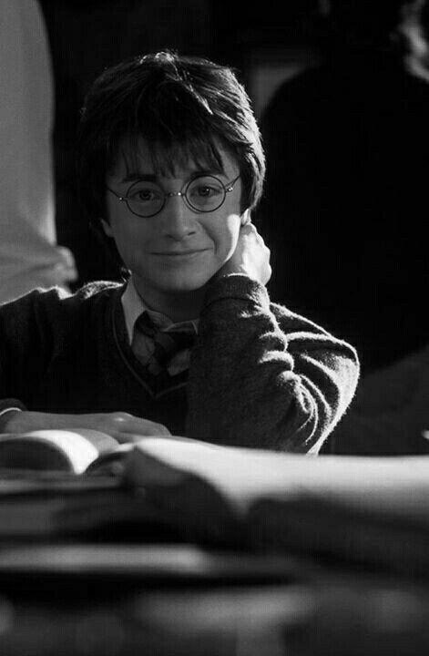 Harry Potter and the Chamber of Secrets. Awww he looks so cute !!!: harry potter,  Emma Watson,  Hermione Granger,  Harry Porter,  Harry Botter,  Daniel Radcliffe,  Rupert Grint,  Ron Weasley,  Draco Malfoy  