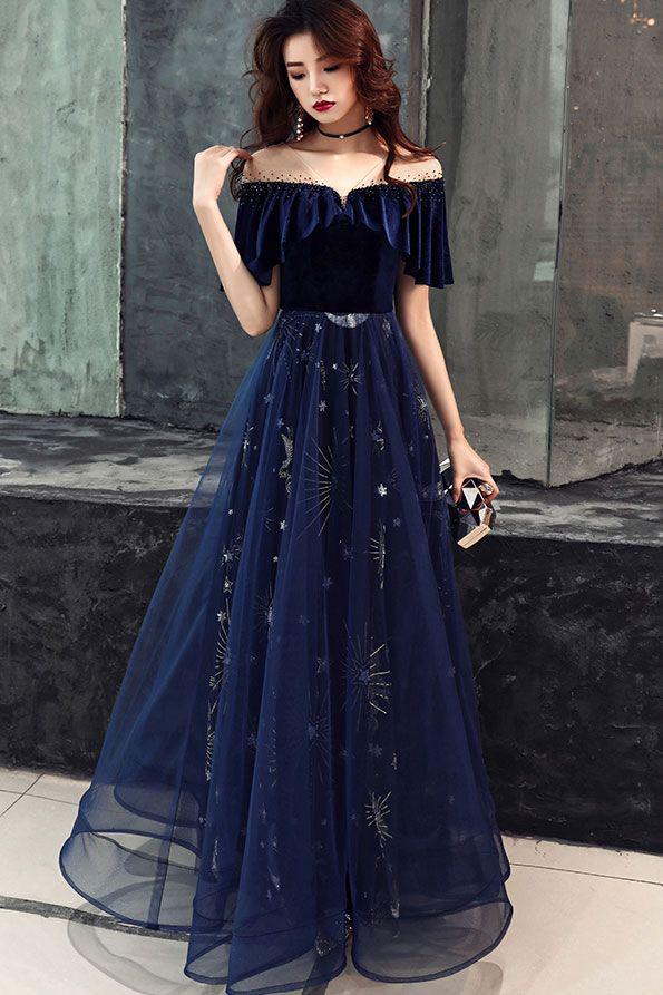 Evening gown, Formal wear - dress, prom, gown, tulle: Ball gown,  Gothic fashion,  Goth dress outfits,  Evening gown,  Long Dress  