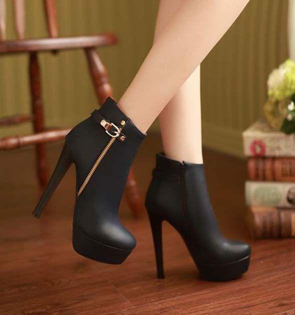 Zapatos tacÃ³n - Negro. Elegant Black Side Zip High Heels Fashion Boots: High-Heeled Shoe,  Riding boot,  Boot Outfits,  Stiletto heel,  High Heel Ideas,  Best Stilettos Ideas,  Botines negros  
