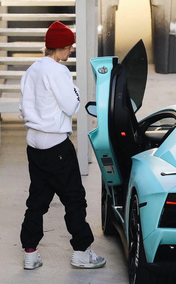 The Lambo king boy pull your Pants up: 