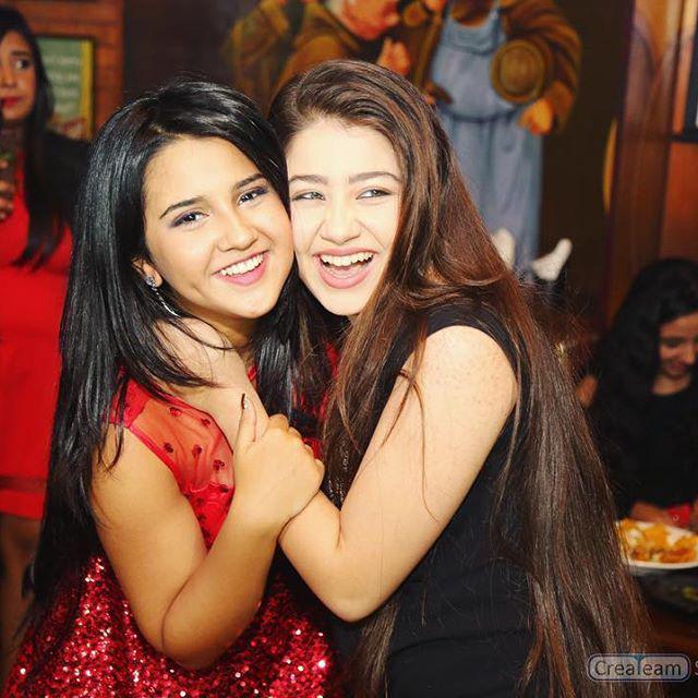 Yeh Hai Mohabbatein. Happy bday @aditi_bhatia4 love you the most #muah #enjoymyrockstar ❤️?...: Television show,  Roshni Walia,  Aditi Bhatia,  Aiman Khan,  Divyanka Tripathi,  Roshni Walia Instagram  