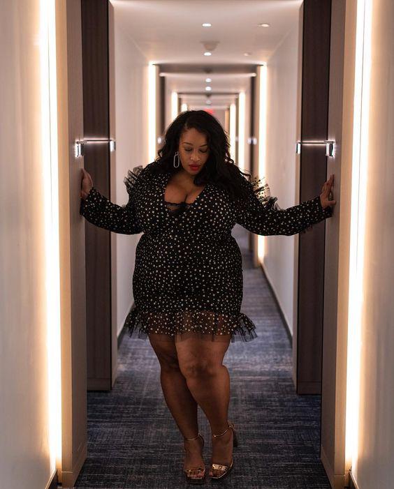 black plus size fashion