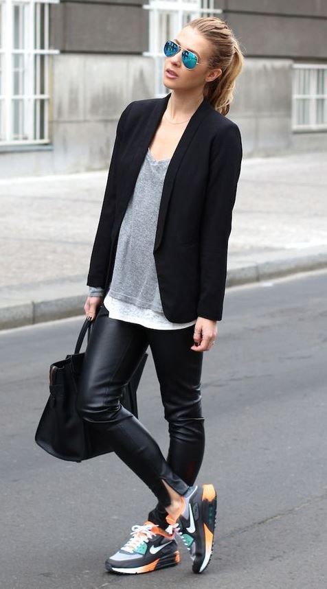 Blazer and sneakers with Black Legging: Black Leggings,  Nike Blazers,  Blazer,  Black Blazer  