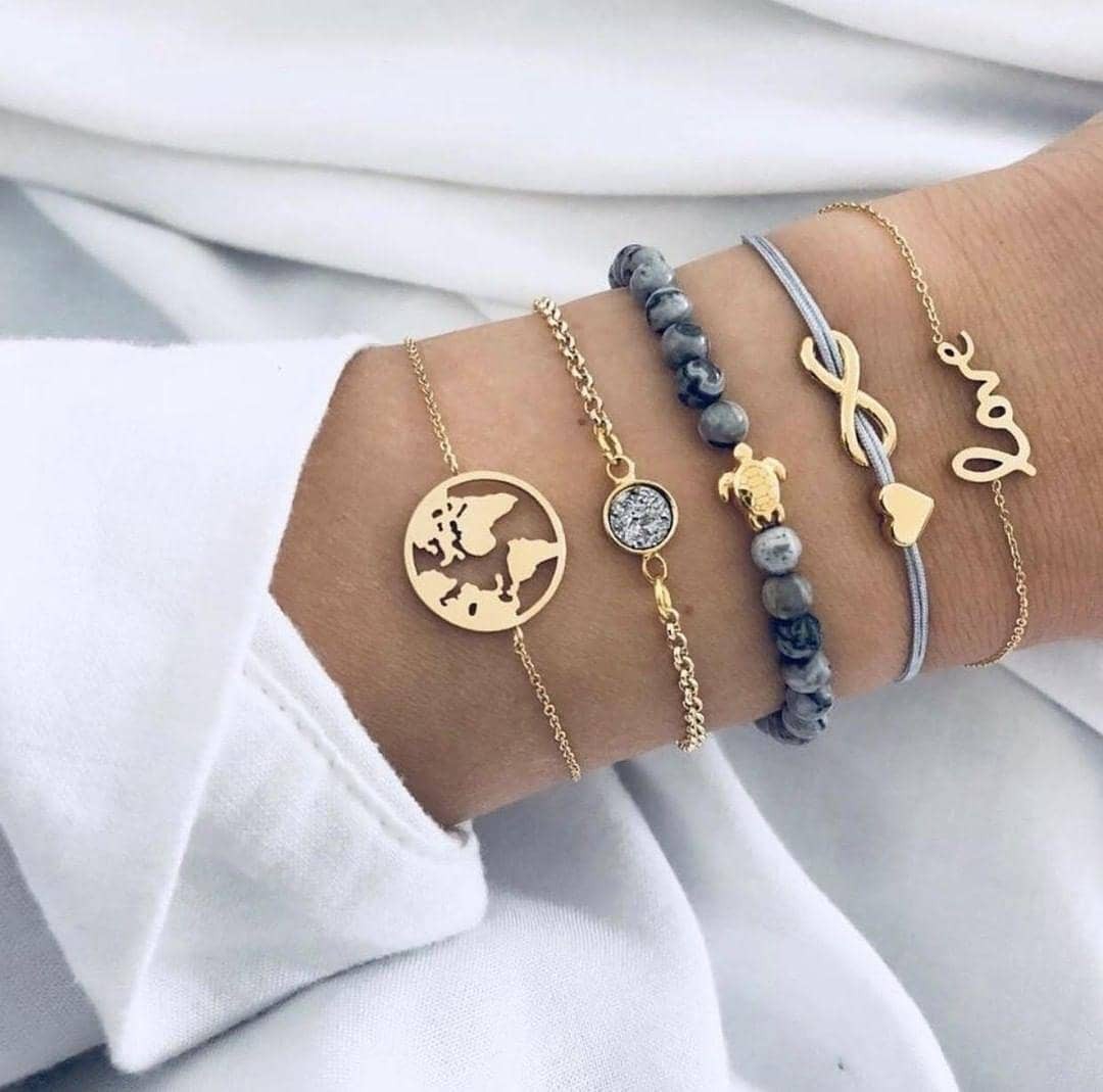 Beads bracelets, Charm bracelet, Fashion Bracelets: gold bracelet,  Bead Bracelet,  bracelet  