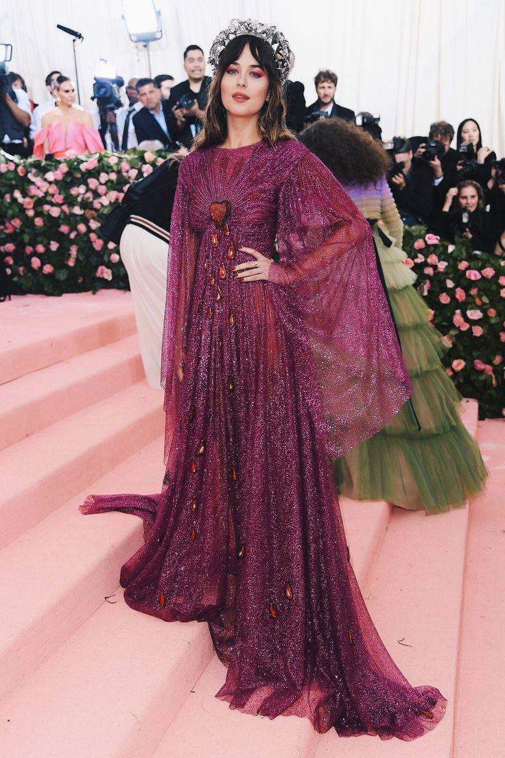 Dakota Johnson Met Gala 2019: 