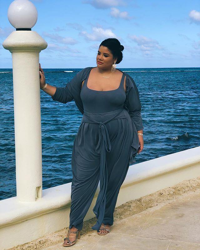 Plus-size vacation outfit for girls. on Stylevore