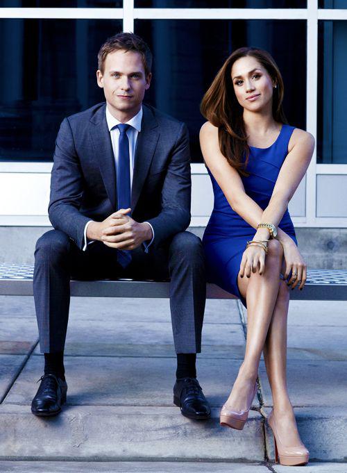 Matching Dresses For Working Couples: Television show,  Matching Formal Outfits  