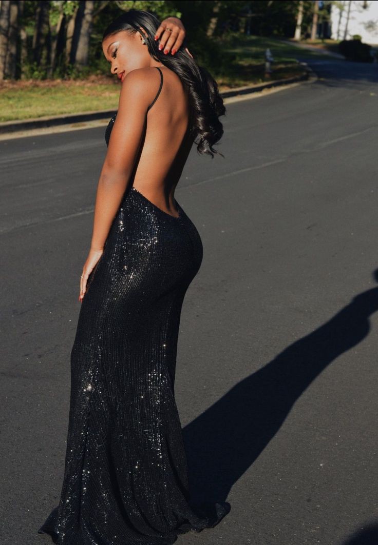 Formal wear,  Long Dress: Navy blue,  Best Prom Outfits  