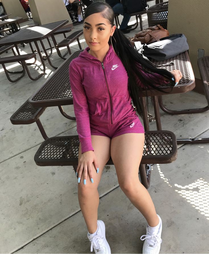 nike baddie outfits