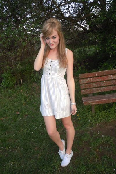 White dress white keds: Outfit With Vans,  White Dress  