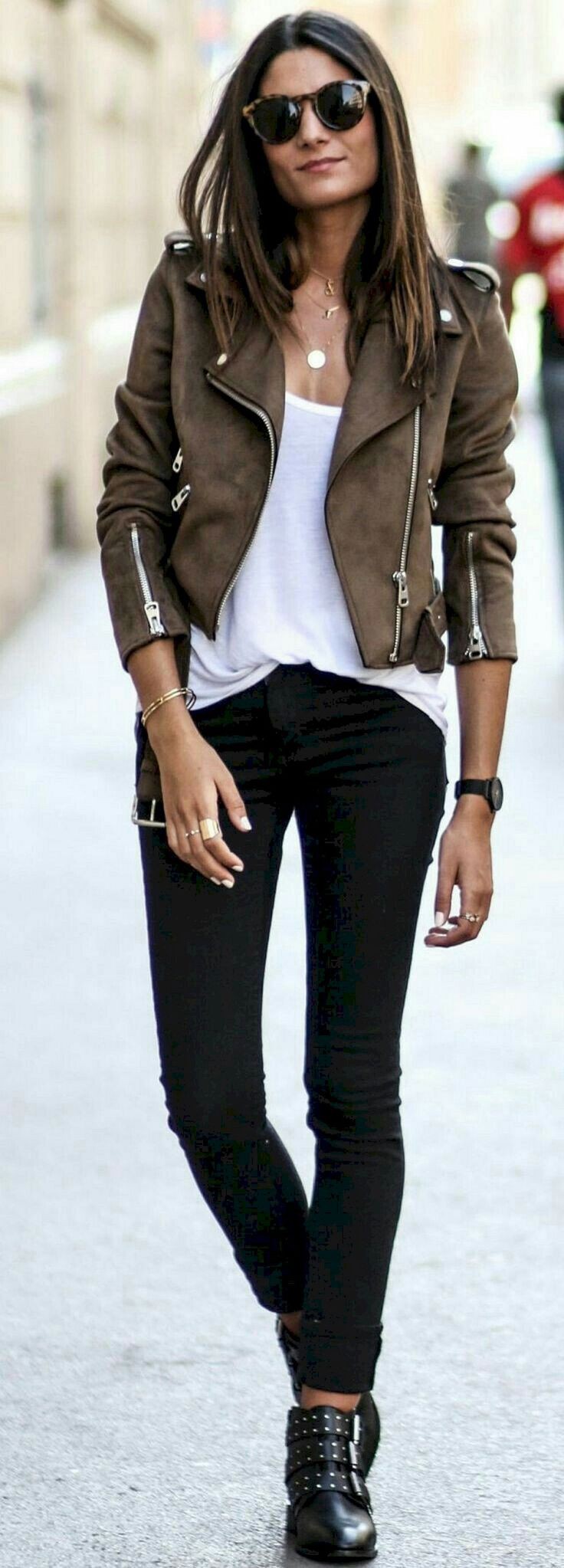 Black Leather Jacket Outfits For Women