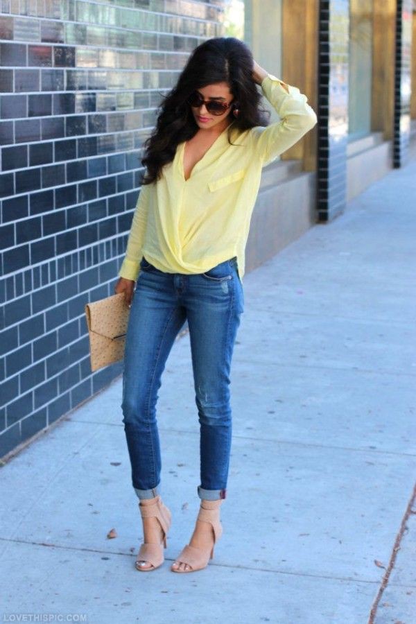 Wear a yellow shirt on Stylevore