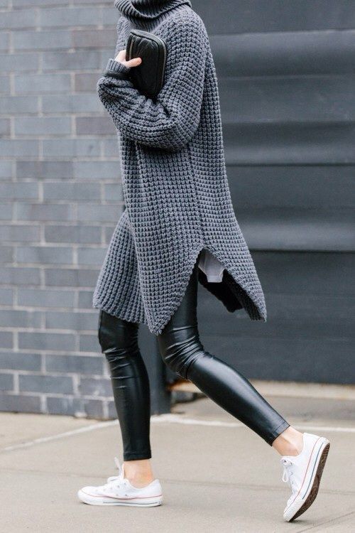 Oversized turtleneck sweater outfit: Casual Winter Outfit,  winter outfits,  Polo neck,  Turtleneck Sweater Outfits  