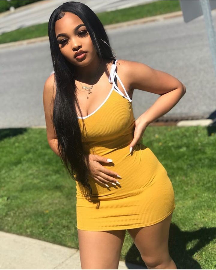 Black Girl in Yellow Outfit: Curvy Teen,  Cute Black Girls  