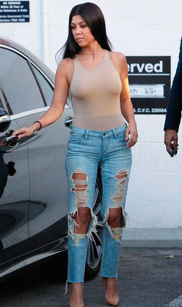 Kourtney Kardashian in a Blue Ripped Jeans Leaves a the 