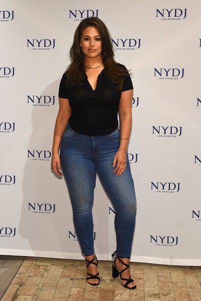 Cute Outfits For Thick Girls For Summer: Plus-Size Model,  Ashley Graham,  fashion model,  Hailey Clauson,  Justin Ervin,  Hot Thick Girls  