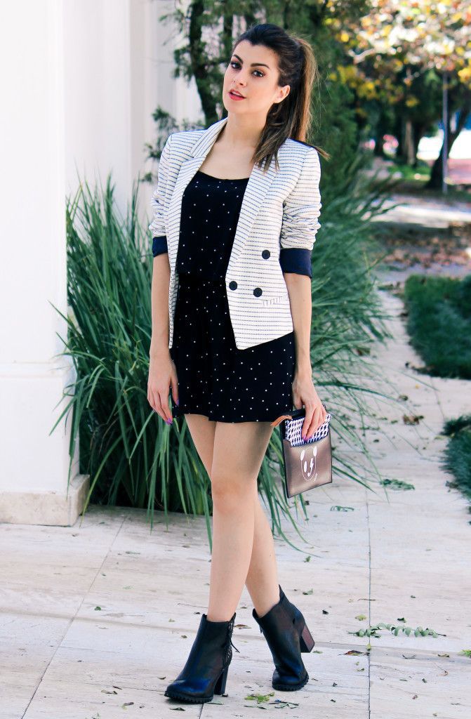 Cute And Beautiful Outfits For Teen This Winter: Casual Winter Outfit,  Boot Outfits,  Combat boot  