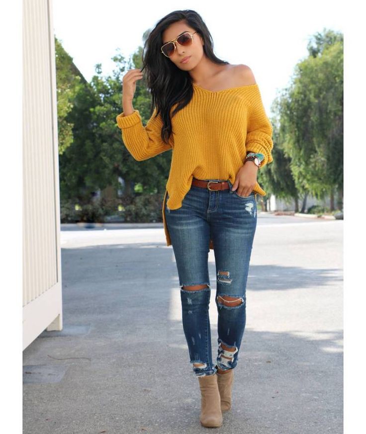 Yellow baggy sweater jean outfits: winter outfits,  Yellow Outfits Girls,  yellow top  