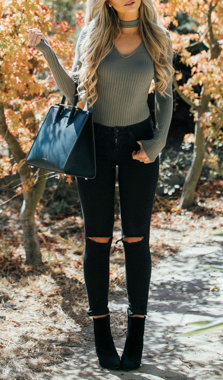 Cute outfits for fall: Ripped Jeans,  Black Jeans Outfit,  winter outfits  