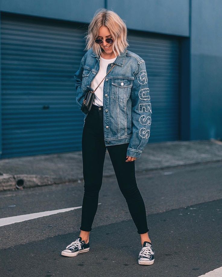 How To Wear A Denim Jacket on Stylevore