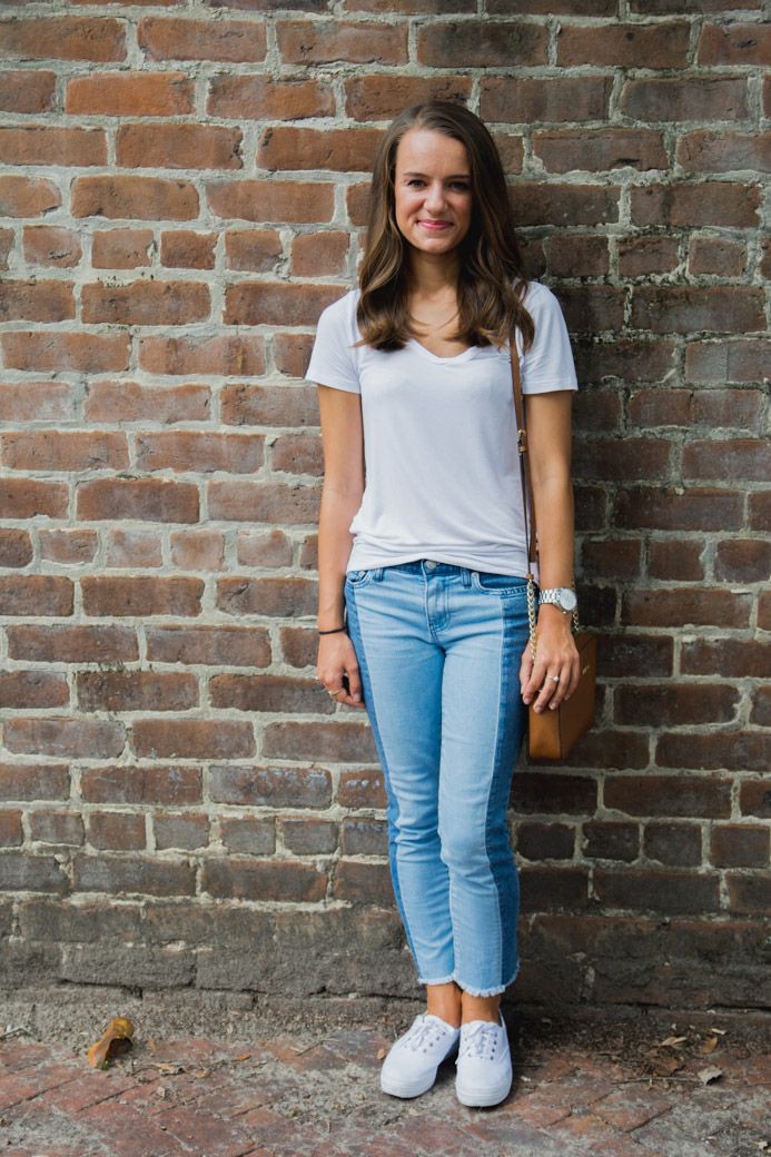 outfit with white vans